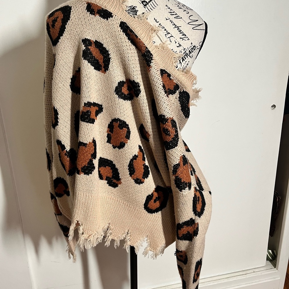 Leopard Print Frayed Sweater